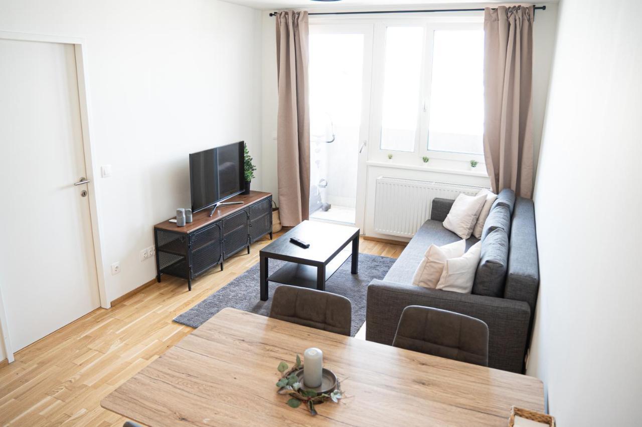Bright & Modern - Balcony - Apartment Vienna Exterior photo