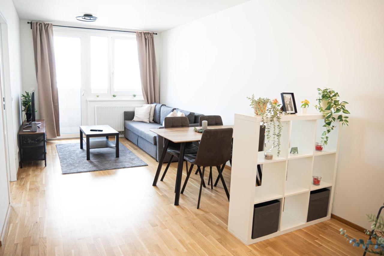 Bright & Modern - Balcony - Apartment Vienna Exterior photo