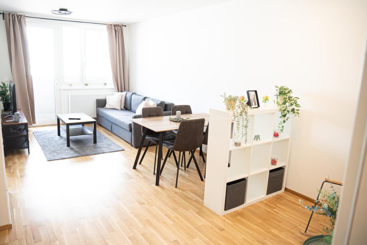 Bright & Modern - Balcony - Apartment Vienna Exterior photo